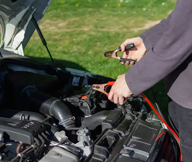 AUR40626 Certificate IV in Automotive Electrical Technology