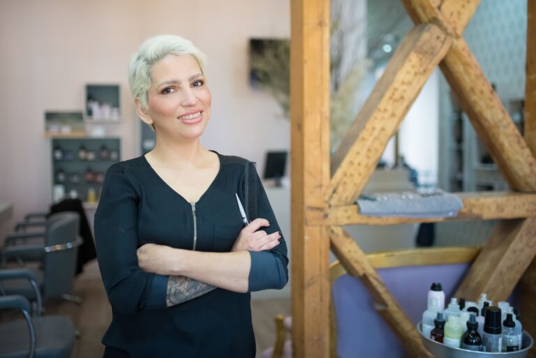 SHB50216 Diploma of Salon Management