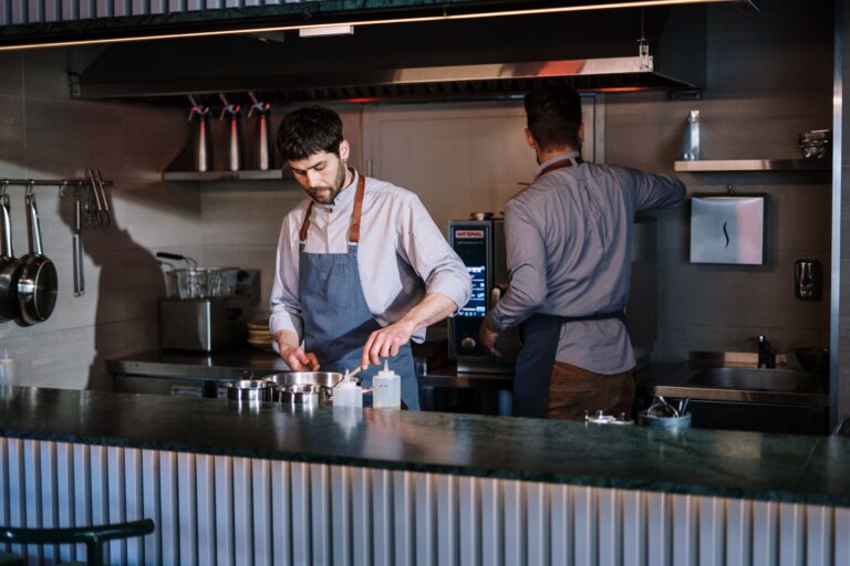 SIT40521 Certificate IV in Kitchen Management
