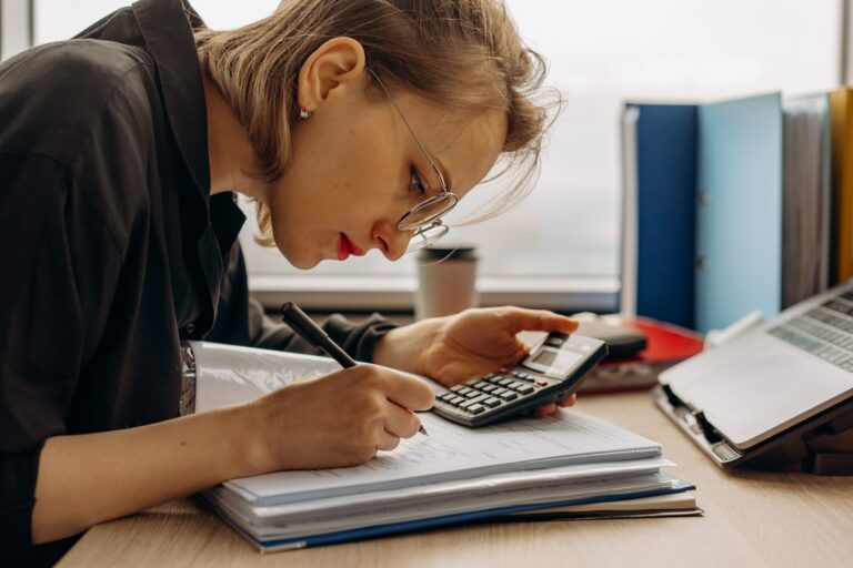 FNS40222 Certificate IV in Accounting and Bookkeeping
