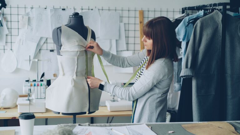 MST50122 Diploma of Apparel, Fashion and Textiles