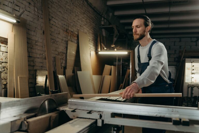 CPC30326 Certificate III in Carpentry
